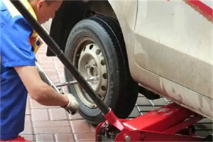 山海关区附近拖车24小时服务热线电话